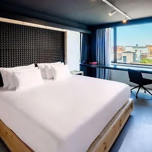 Nhow Bloom Hotell